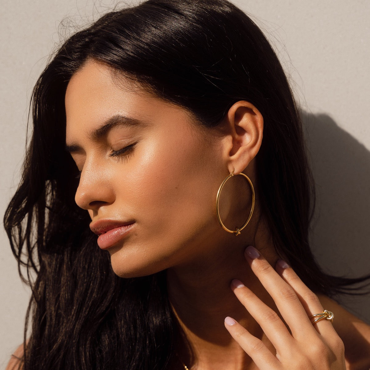 Knotted Hoop Earrings - Gold