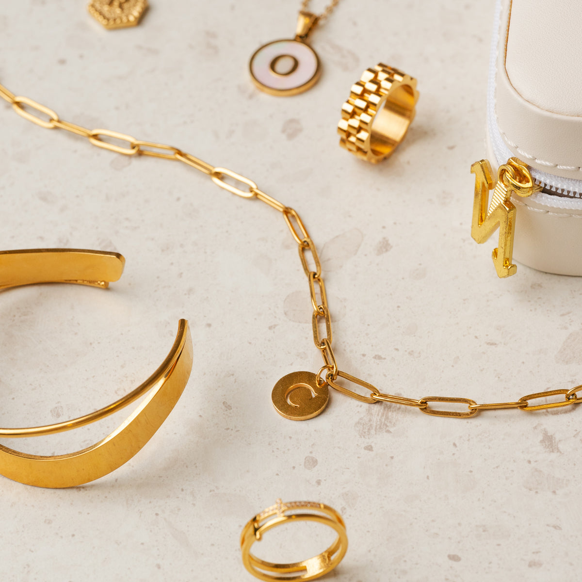 Engraved Clip Chain Initial Necklace - Gold