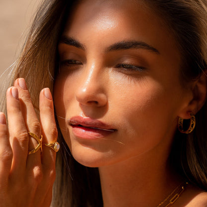 Hollow Numeral Hoop Earrings - Gold