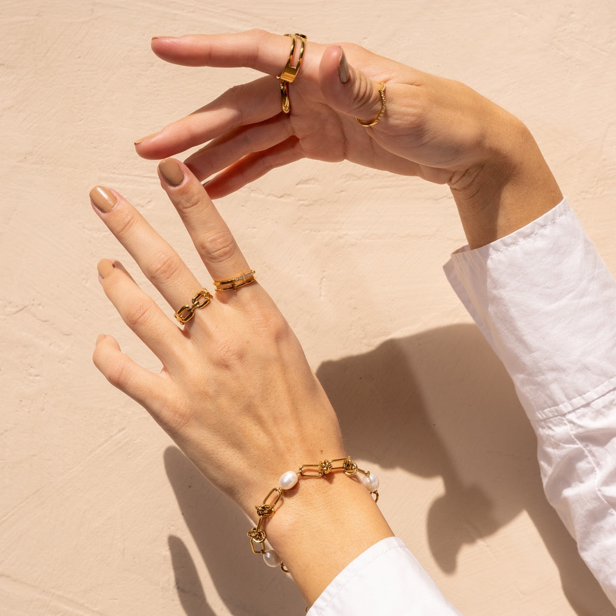 Pearl Knot Chain Bracelet - Gold