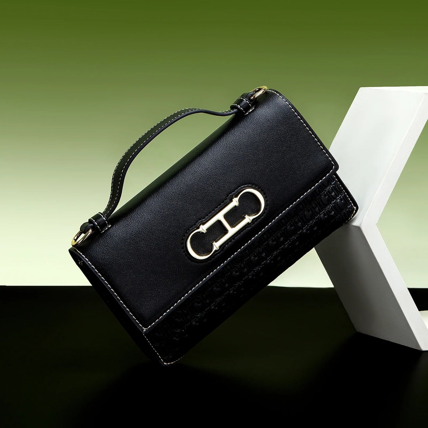 Elegant Leather Crossbody Bag for Women